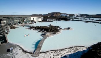Исландия: В «Голубую лагуну» по направлению врача бесплатно