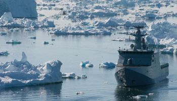Дания: военным в Арктике выделят больше денег