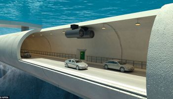 Норвегия: автомобилистам – подводный плавающий мост (VIDEO)